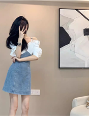 法式气质小众设计感时尚甜美牛仔拼接吊带连衣裙